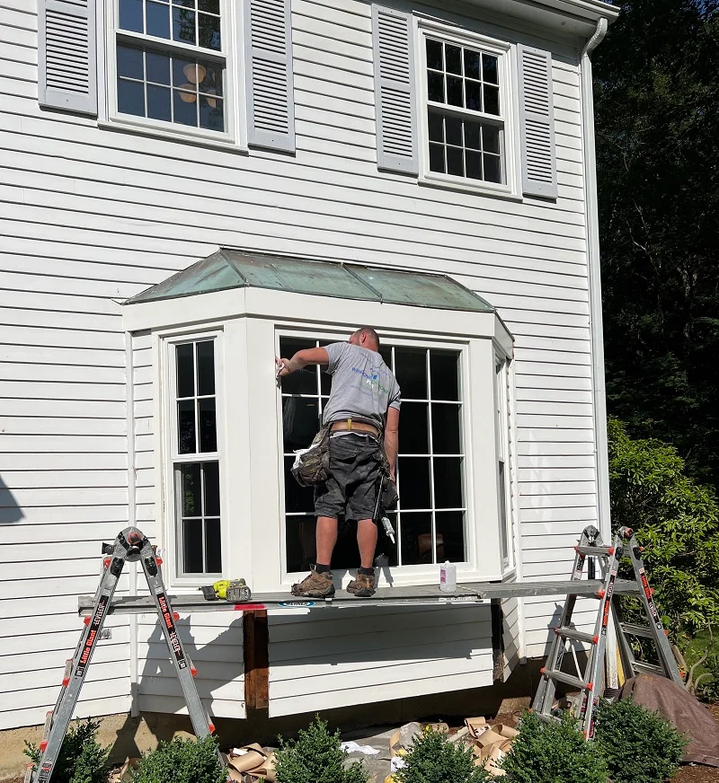 Using OSI QUAD MAX to seal the PVC trim